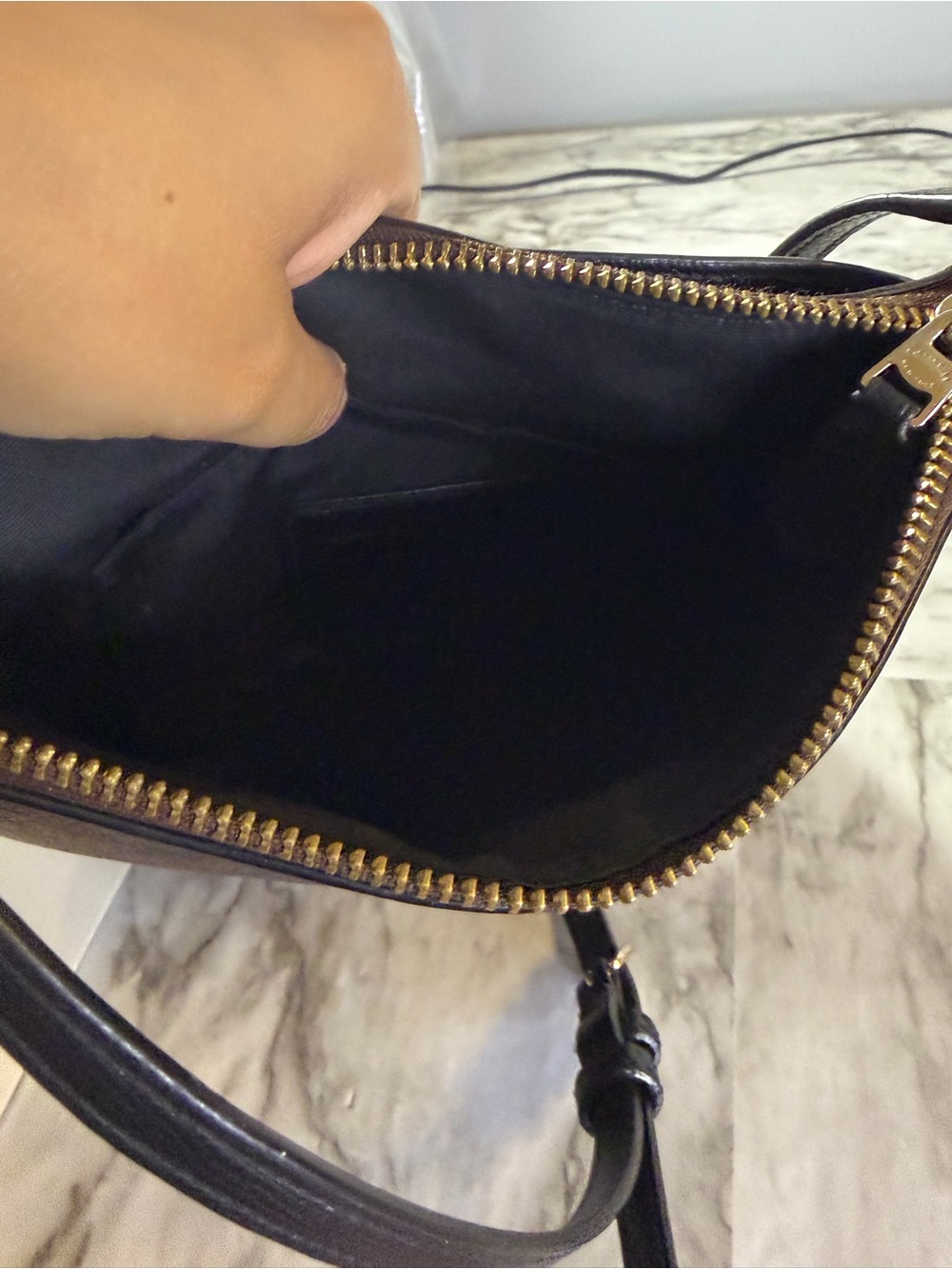 Coach Brown Signature Crossbody with Black Strap - Picture 7 of 11